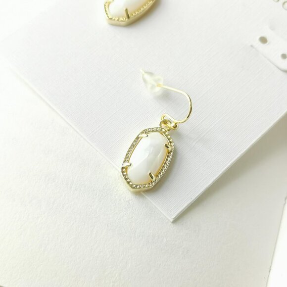 NEW KENDRA SCOTT Lee Ivory Pearl Gold Drop Earrings AUTHENTIC - Picture 3 of 3